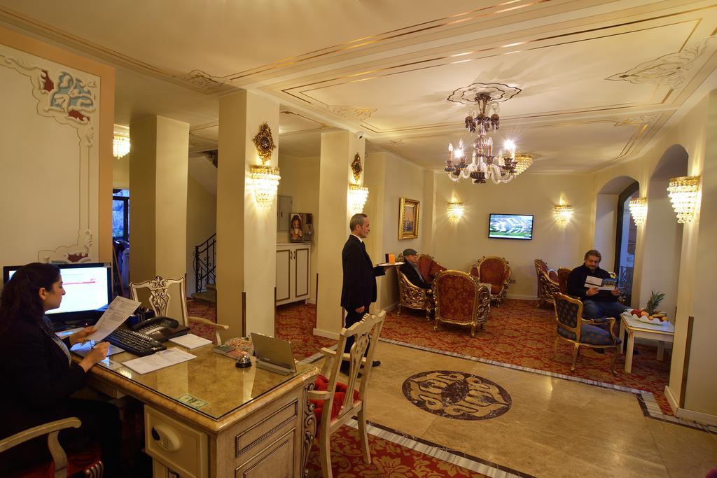 Galatower Hotel Istanbul Exteriör bild